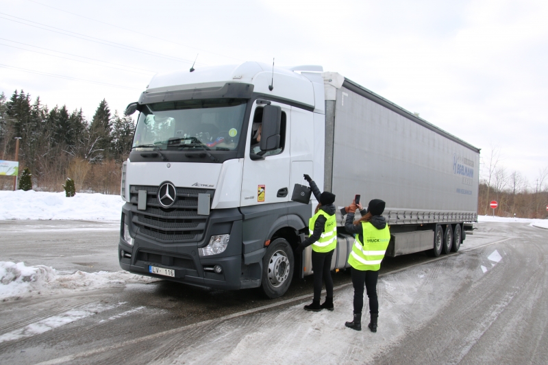 Volvo Trucks Baumaschinen Eschenbach